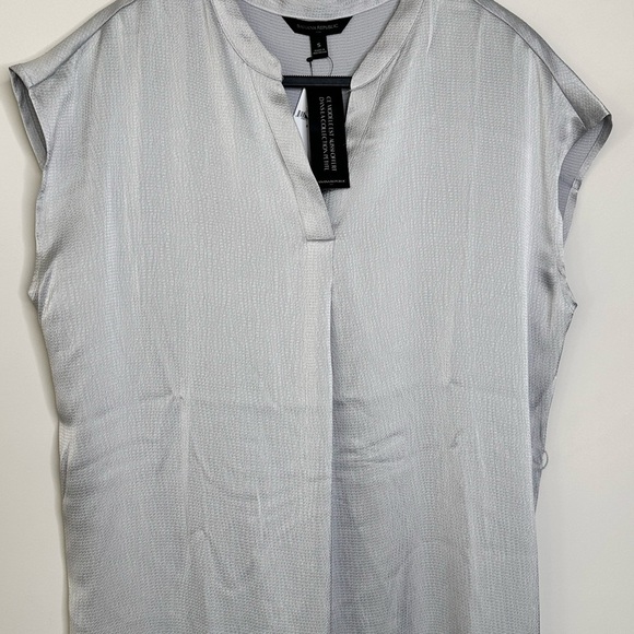 Banana Republic Sleeveless Light Gray Dress - Picture 4 of 5